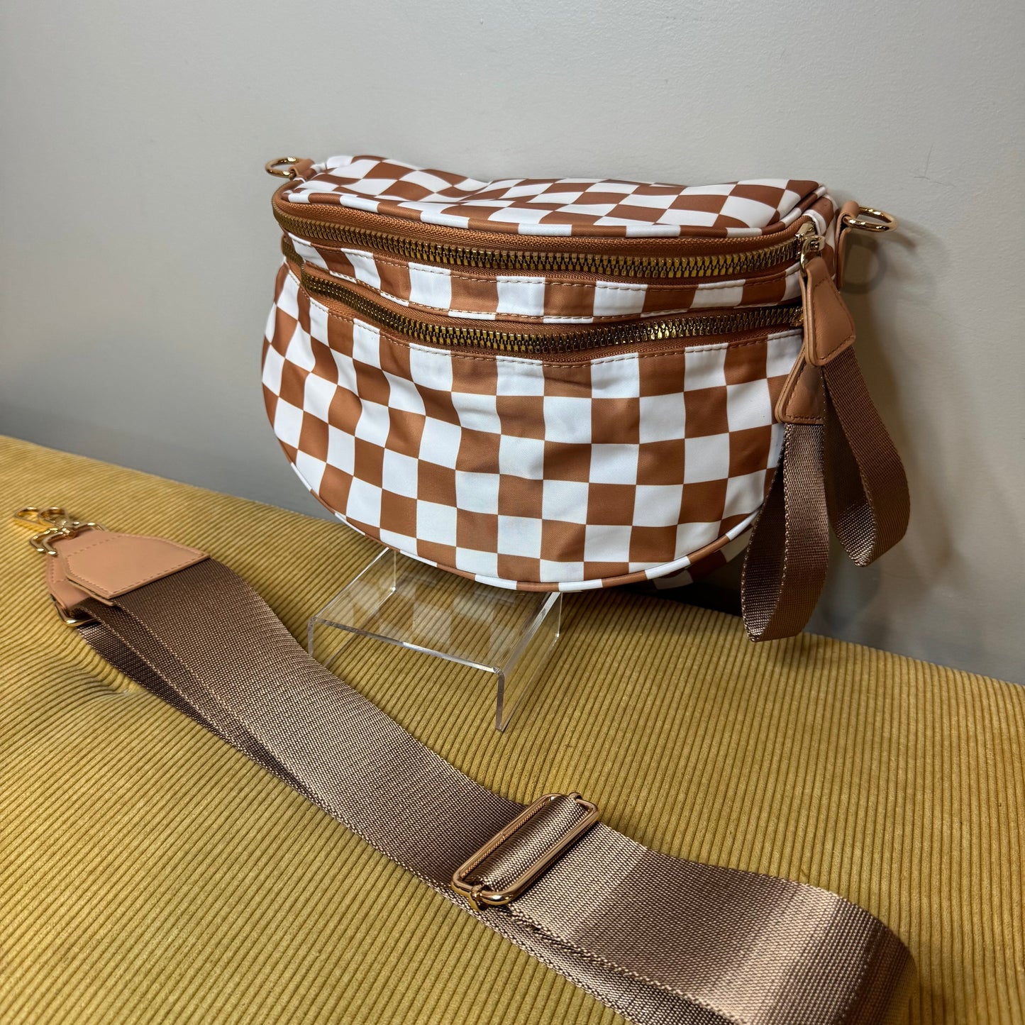 The Roni Nylon Crossbody - Checkered Camel