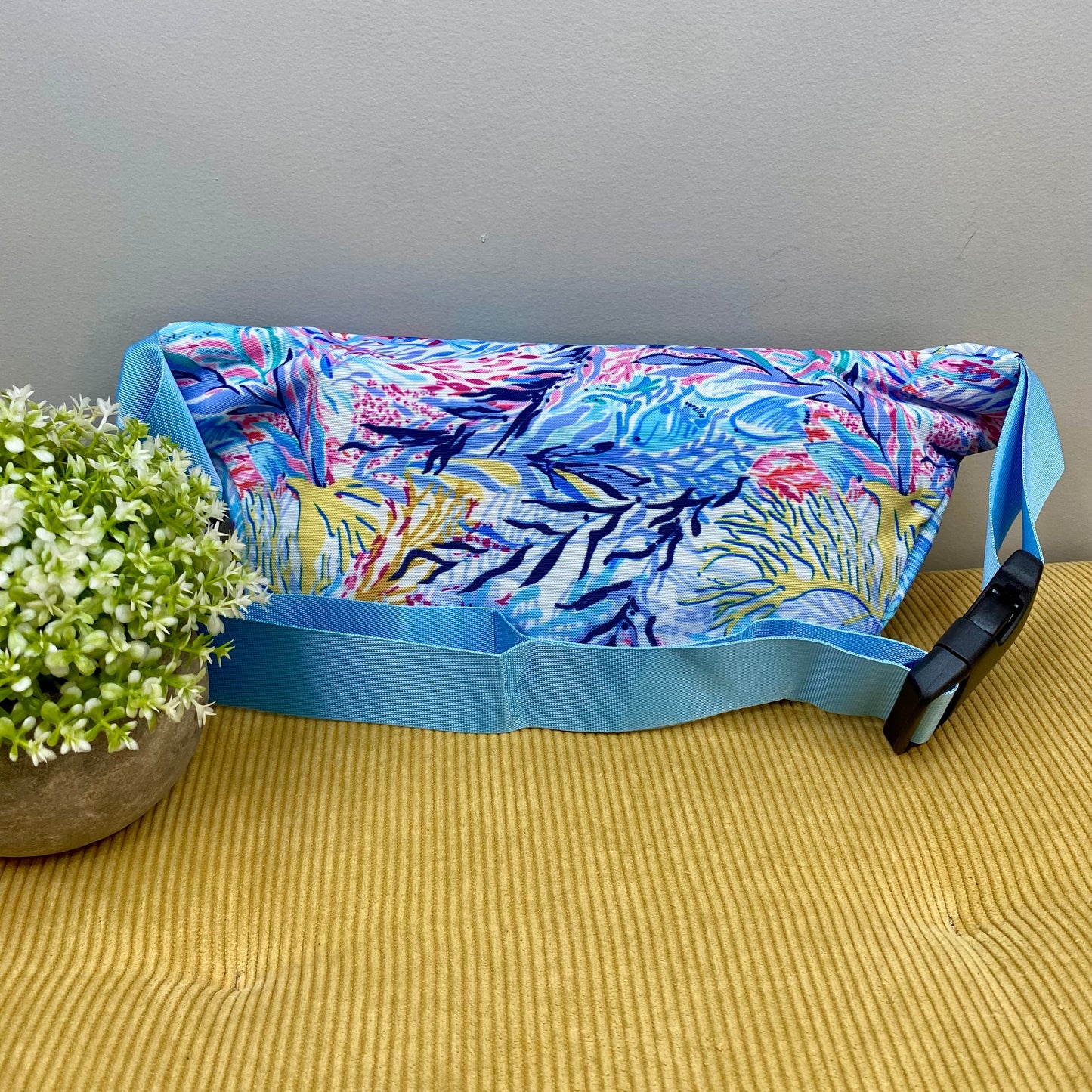 Fanny Pack Waist Bag - Blue Coral Reef