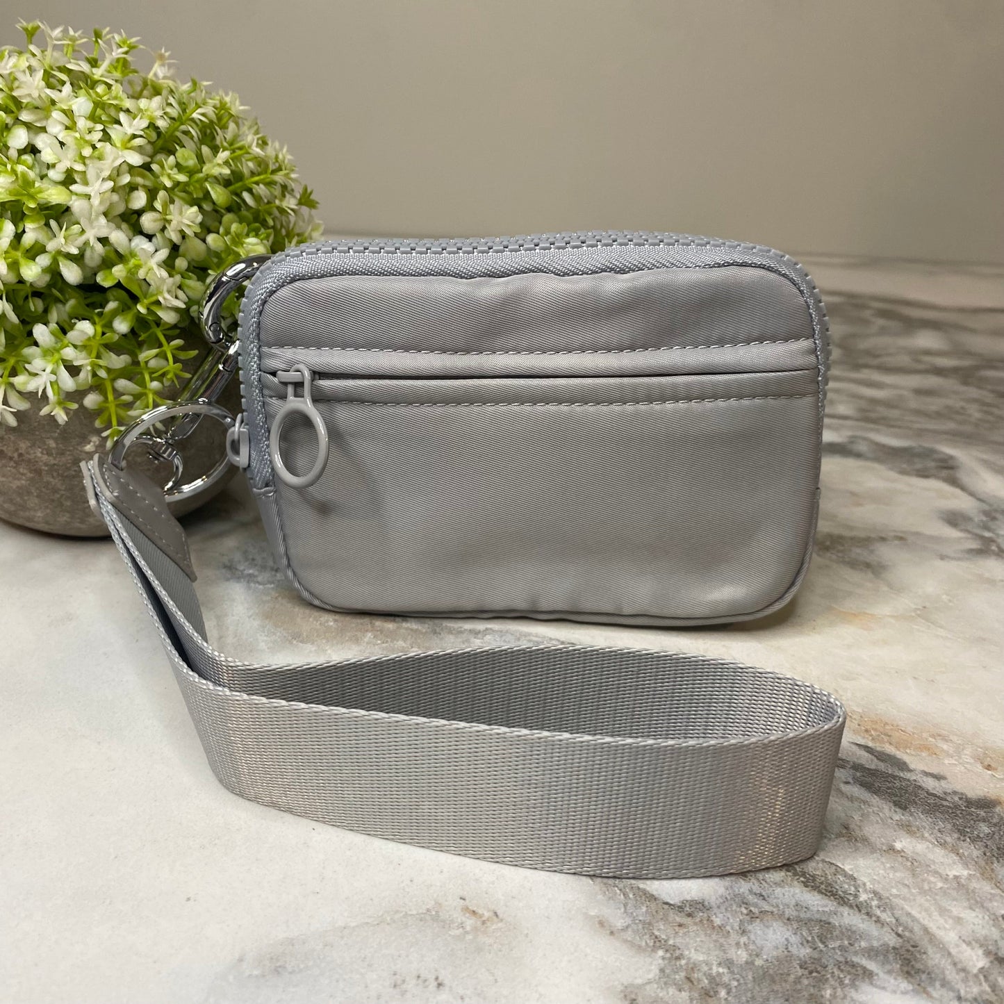 Rue - Nylon Wristlet Wallet - Solid