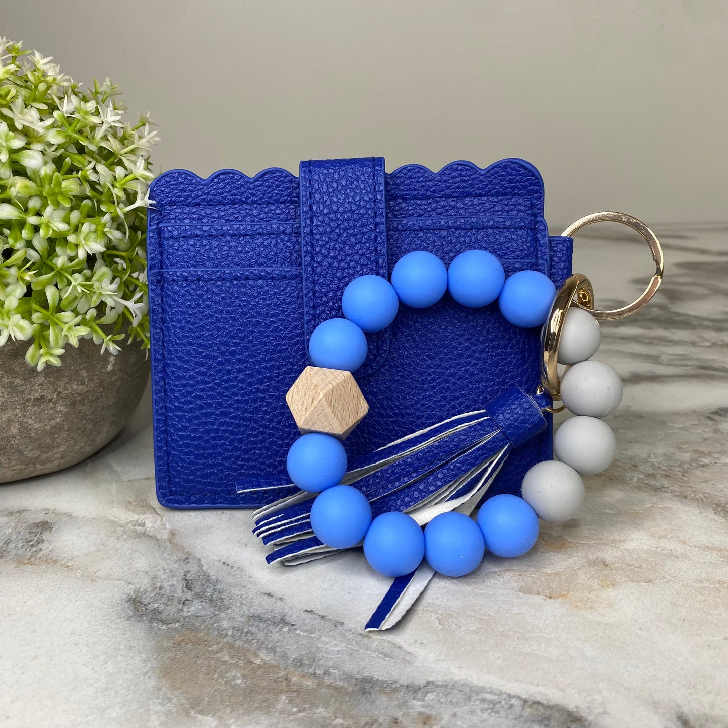 Silicone Bracelet Keychain with Scalloped Card Holder - Blue