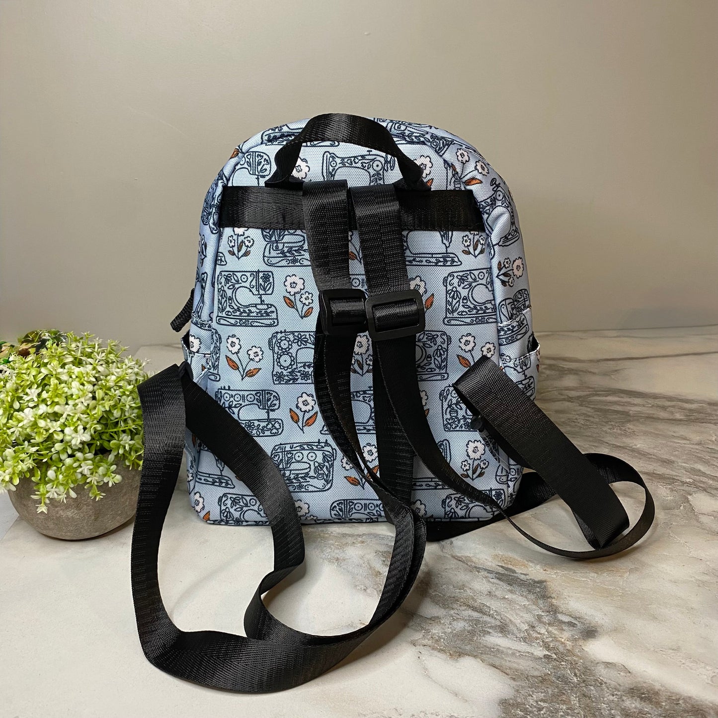 Mini Backpack - Sewing Machine