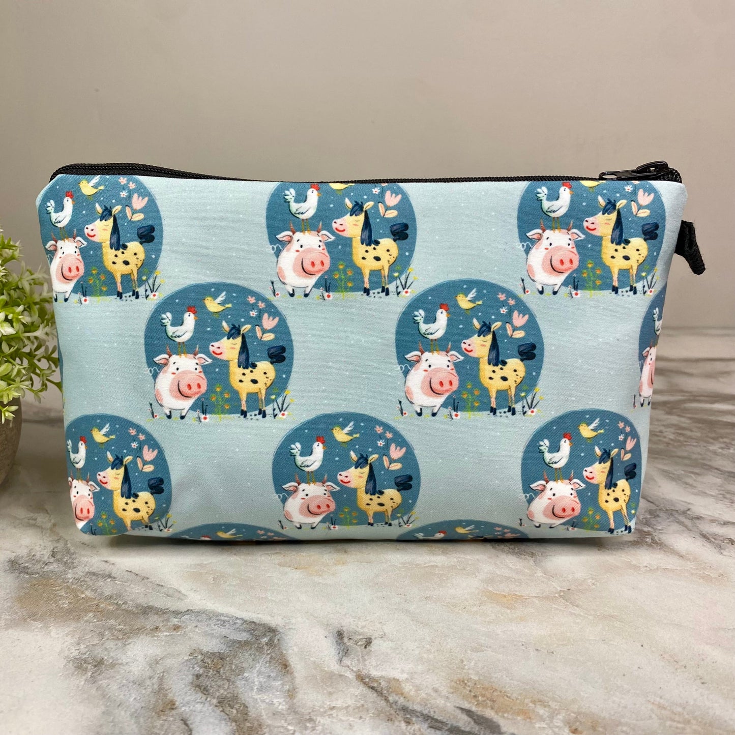 Pouch - Farm Animals Circle