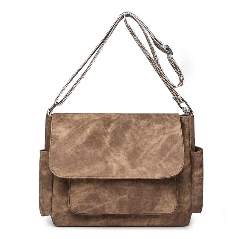 Elizabeth Flap Messenger Bag - PREORDER 6/29-7/2