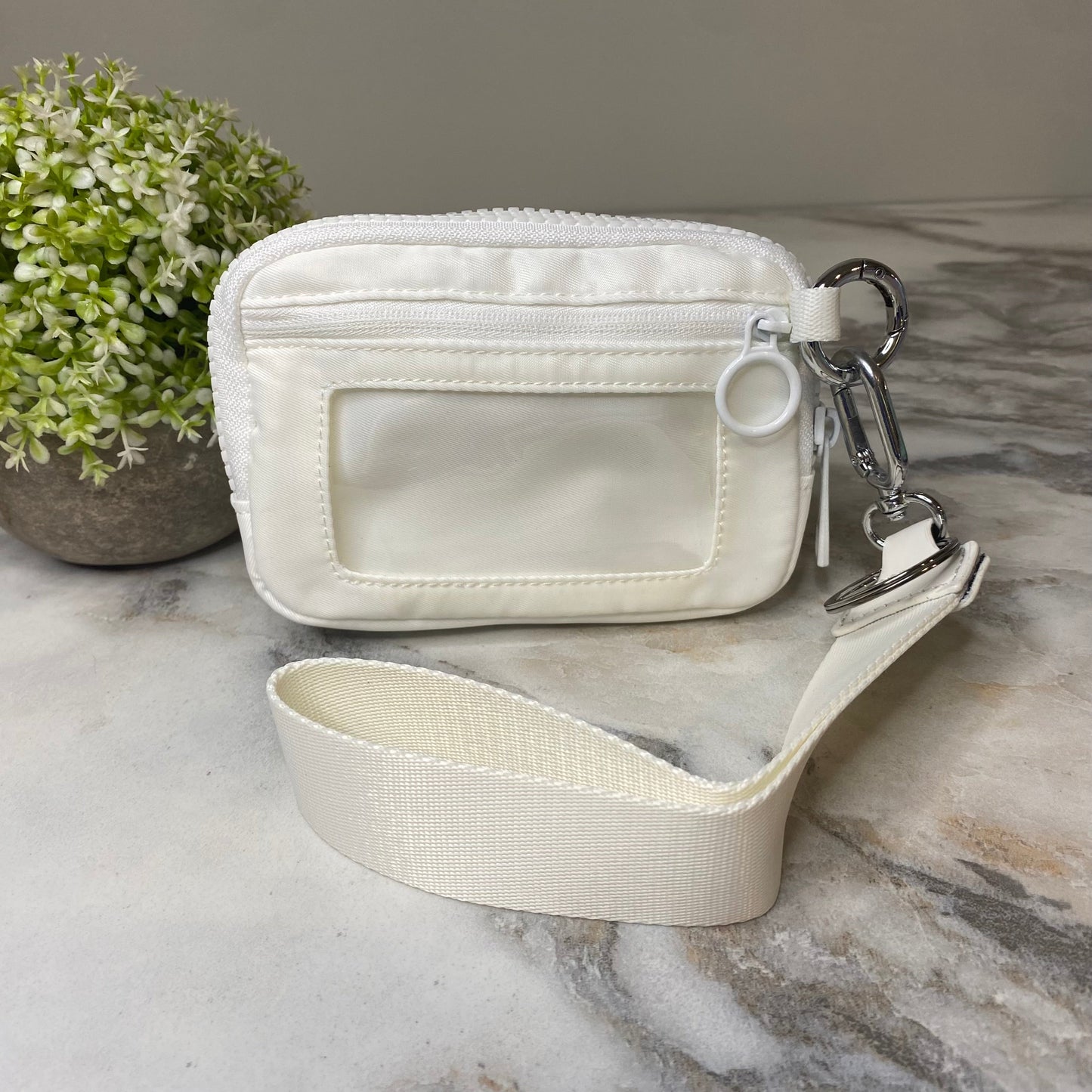 Rue - Nylon Wristlet Wallet - Solid