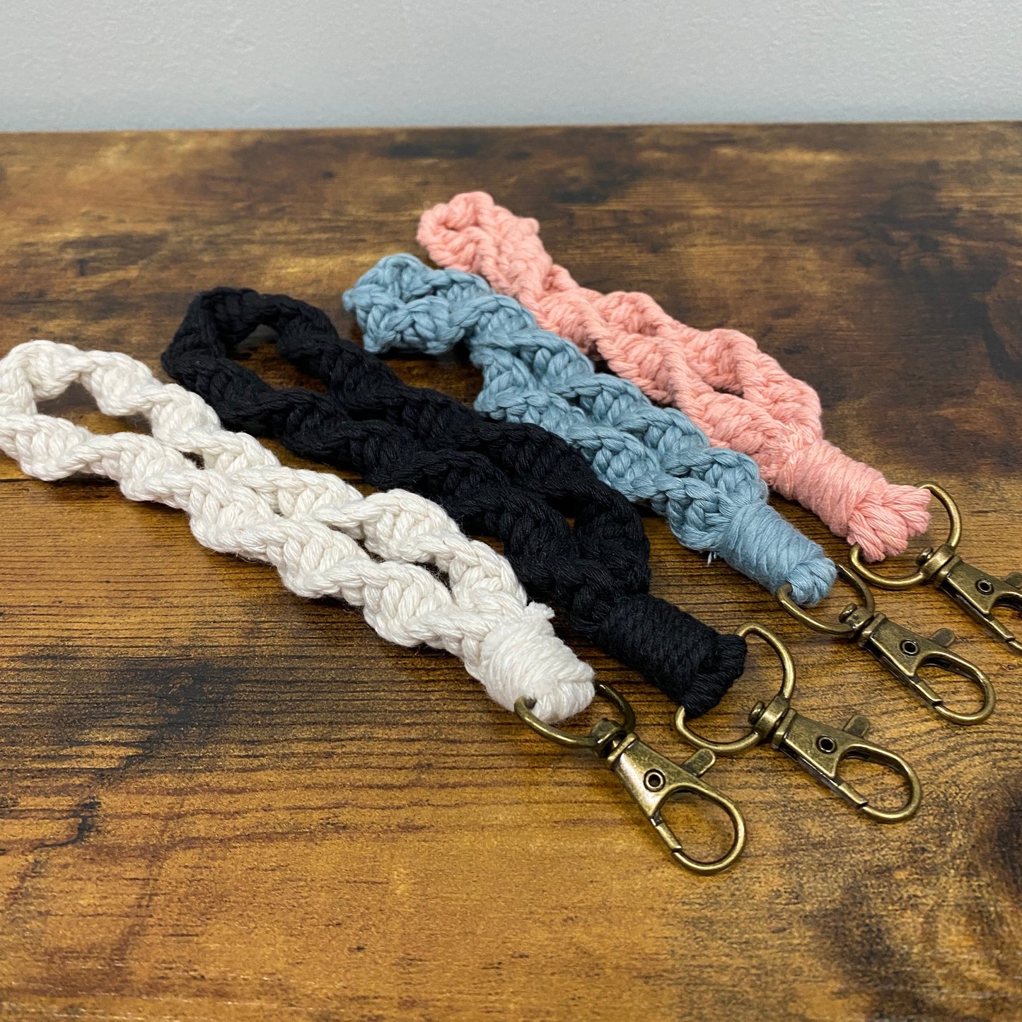 Keychain - Macrame Bracelet - Twisted Solid