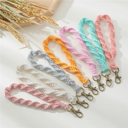 Keychain - Macrame Bracelet - Twisted Solid