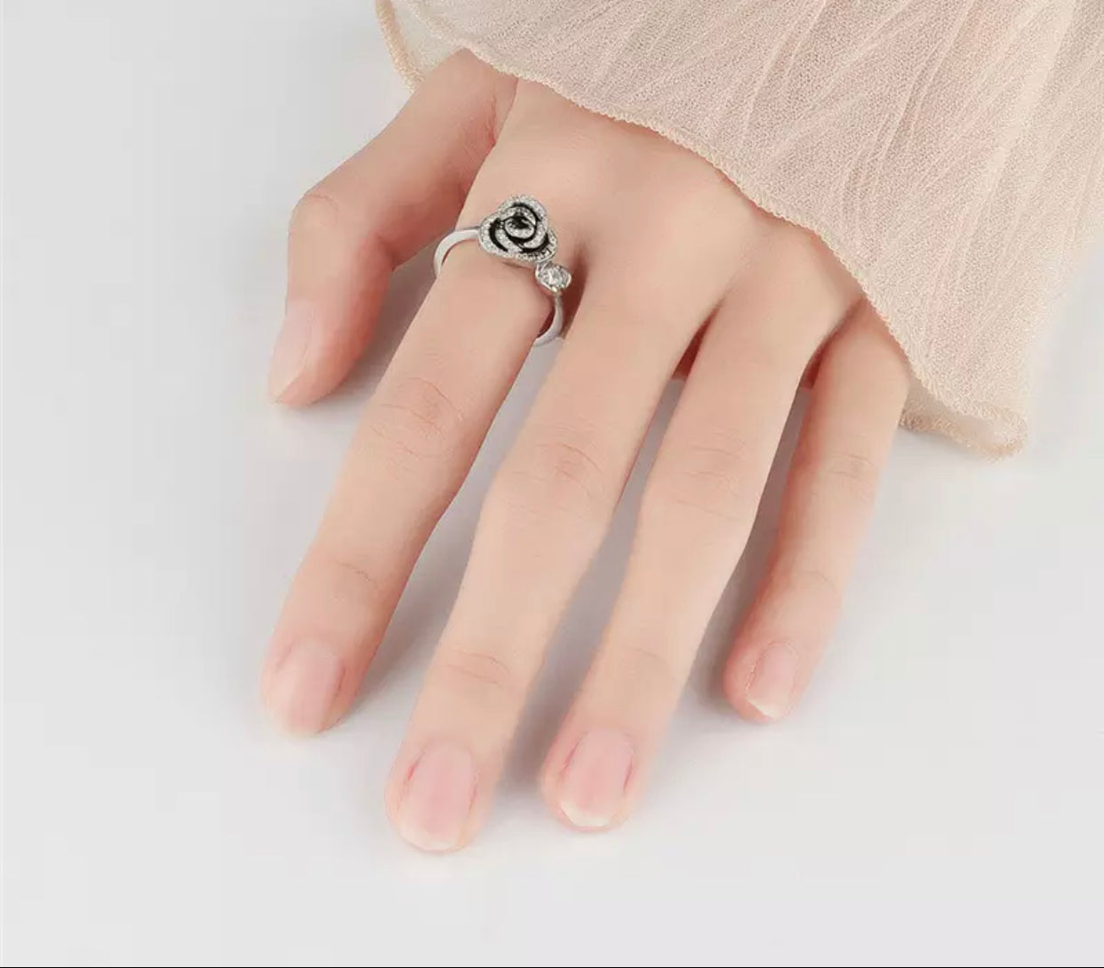 Ring - Adjustable Rose Fidget Ring